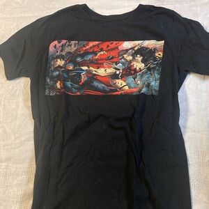 DC Comics Graphic Tee. Size XS.